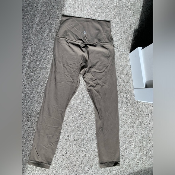 LULULEMON ALIGN high rise RIBBED 23” - Picture 2 of 3